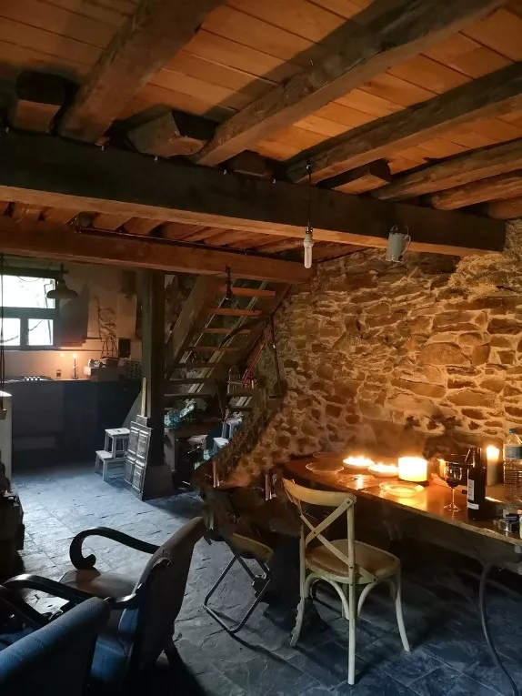 Cabaña en Belerda, Caso