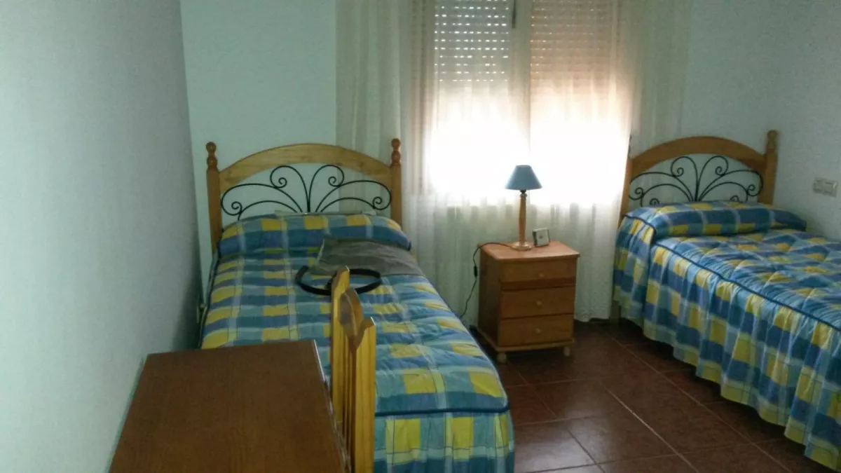 CHALET CON 260 OLIVOS EN SIERRA DE CAZORLA