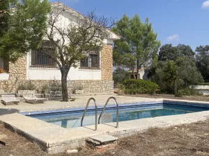 Finca DE 47 hectáreas, con 2 casas en Cuenca