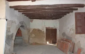 Finca con masia rural y viñedo en Barcelona.