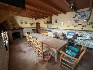 SE VENDE CORTIJO Y PARCELAS: